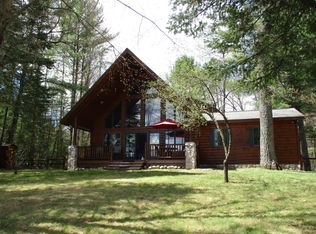 5572 Vacationland Dr, Lewiston, MI 49756