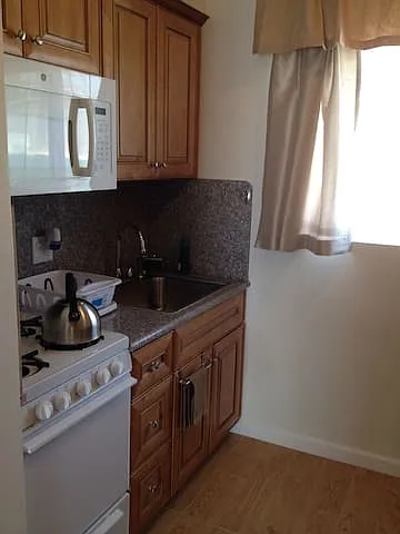 2313 Montrose Ave #7 — Photo 14