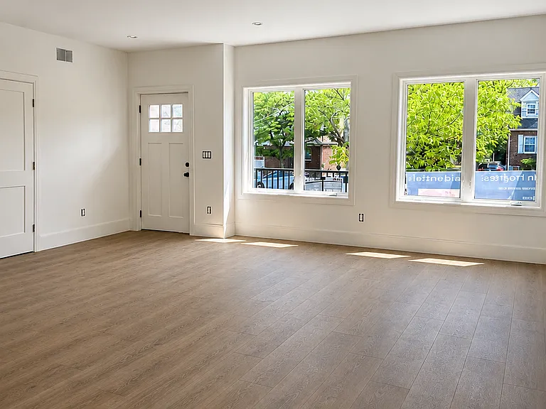 25 Buel Ave #2 — Photo 3