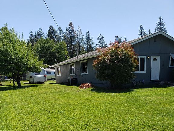 Corner view of house