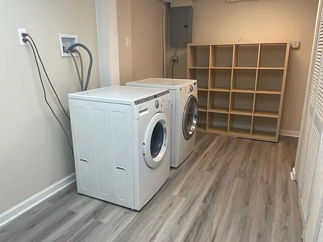 216 Audreys Ct SE — Photo 2