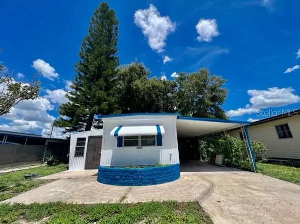 2122 Kepner Dr, Holiday, FL 34691