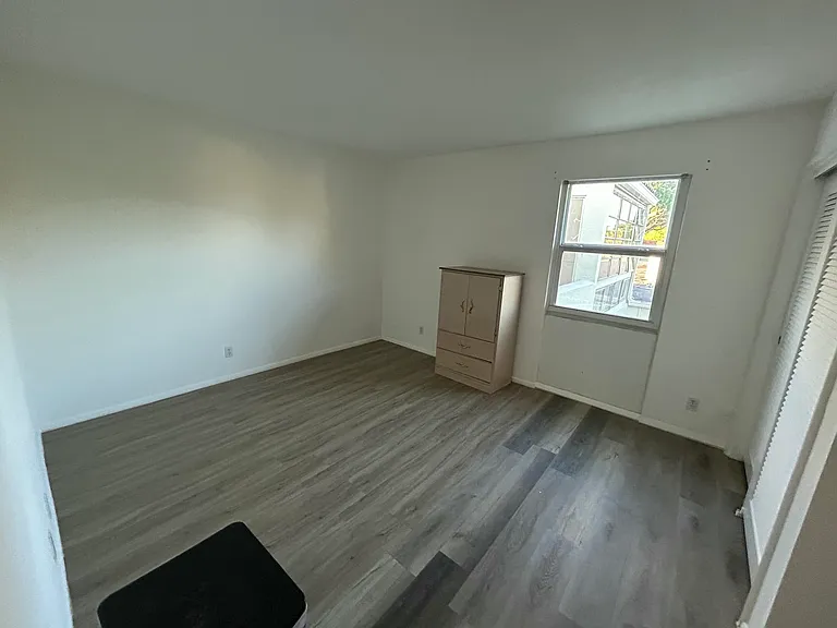 2540 Boundbrook Blvd #205 — Photo 4