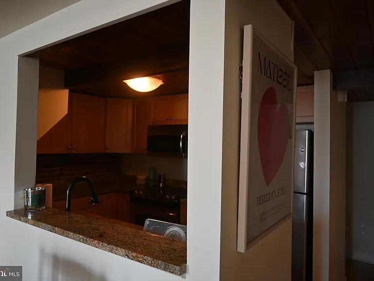 50 N Front St #56 — Photo 7