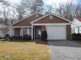 218 Belfast Ln #55, Ridge, NY 11961