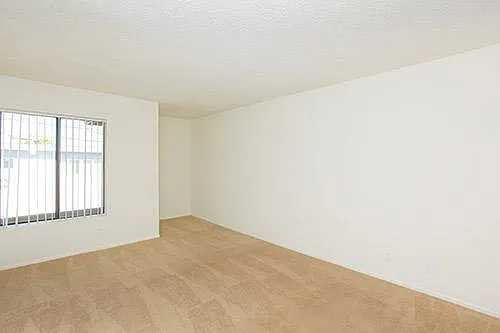 1640 W Ball Rd — Photo 30