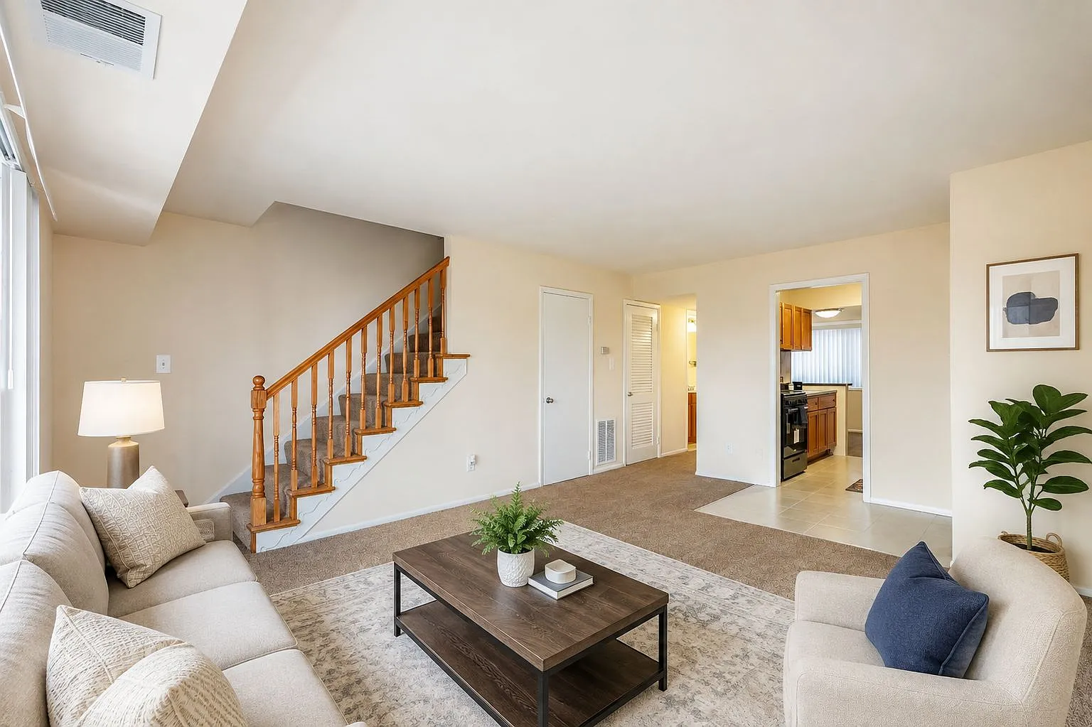 Takoma Landing — Photo 2