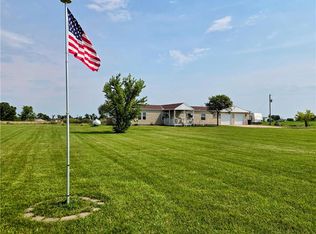 1049 SE 475th Rd, Knob Noster, MO 65336