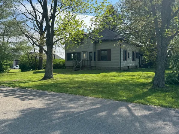 255 S 900 E, Zionsville, IN 46077