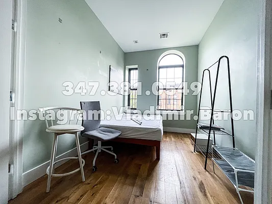 Rented by JB Mac Real Estate Inc. | media 10