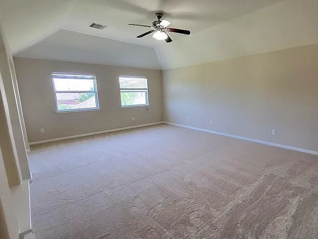 10007 Shire Green Ln — Photo 33