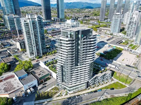 4433 Alaska St #1902, Burnaby, BC V5C 5T3