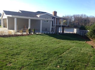 17537 168th Ave, Spring Lake, MI 49456