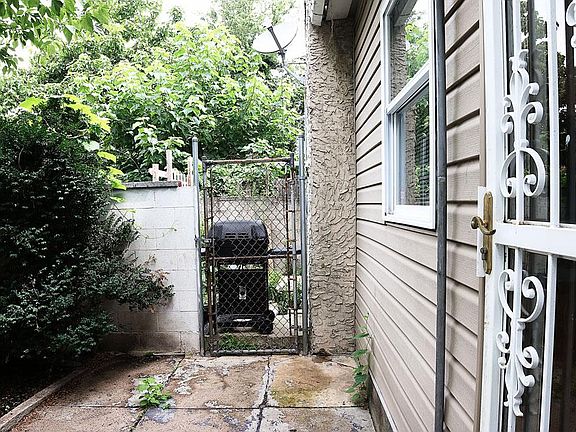 5th image of 1438 N Etting St