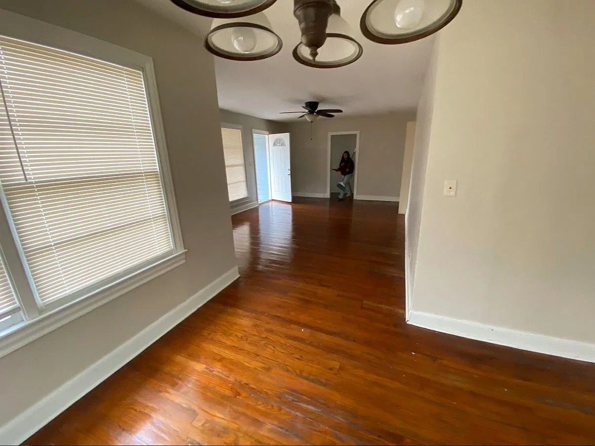 3 bed, 2.0 bath, 1454 sqft, $1,150 — Photo 2