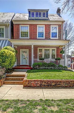 1st image of 2327 Rosewood Ave
