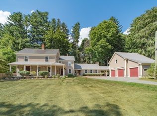 671 Main St, Medfield, MA 02052