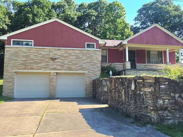 543 Seward St, Seward, PA 15954
