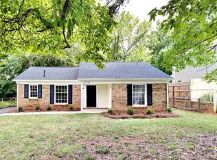 3210 Cedarhurst Dr, Charlotte, NC 28269