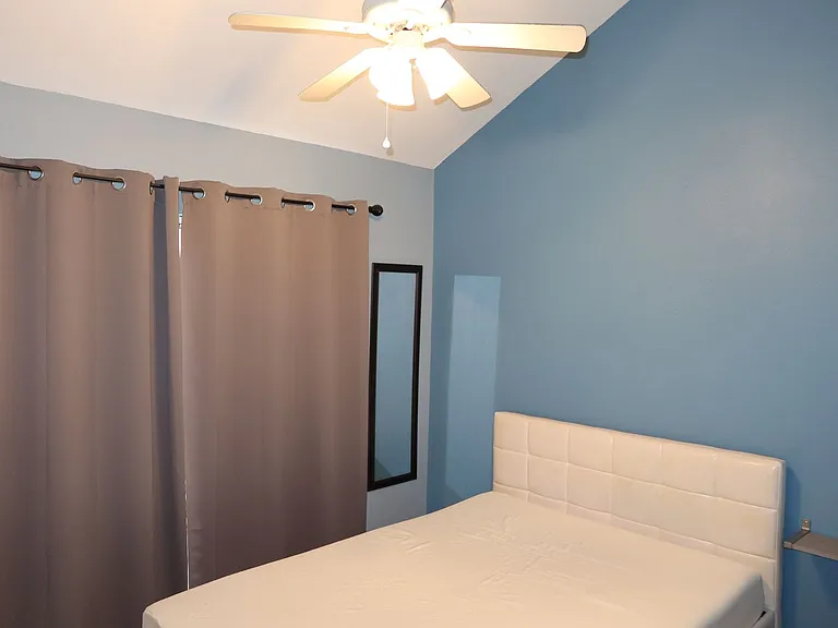 2210 Pearl St #303 — Photo 11