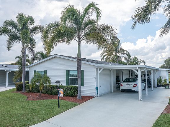 5th image of 7841 Meadowlark Lane