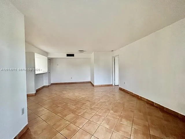 10755 SW 108th Ave #302 — Photo 6