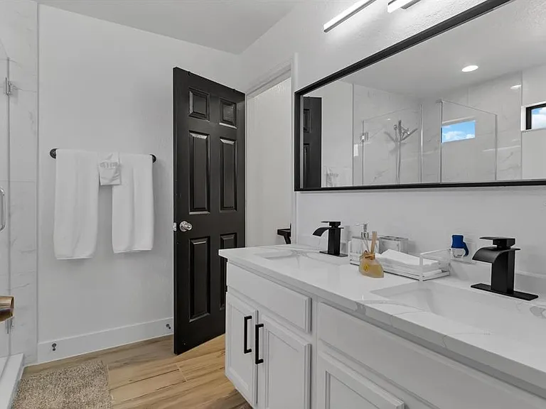 16748 Lazy Breeze Loop — Photo 19