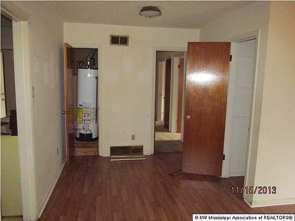 5th image of 8405 Conerly Dr E