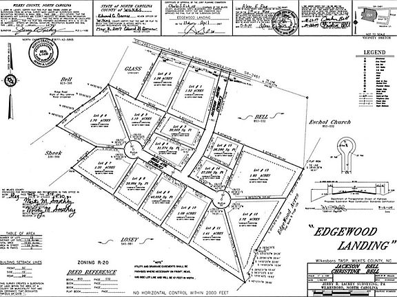 3rd image of 3 Edgewood Rd