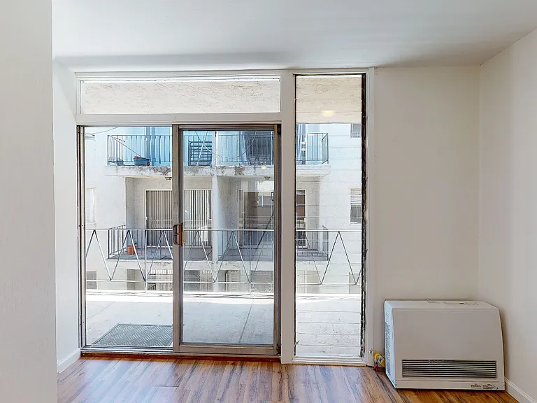 2521 Regent St #11 — Photo 8