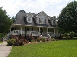 322 Queens Ferry Ln, Clayton, NC 27520