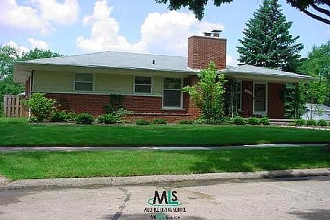 1st image of 3645 Betsy Ross Dr