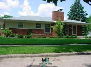 3645 Betsy Ross Dr, Royal Oak, MI