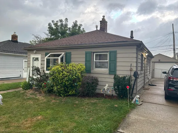13199 Irene St, Southgate, MI 48195