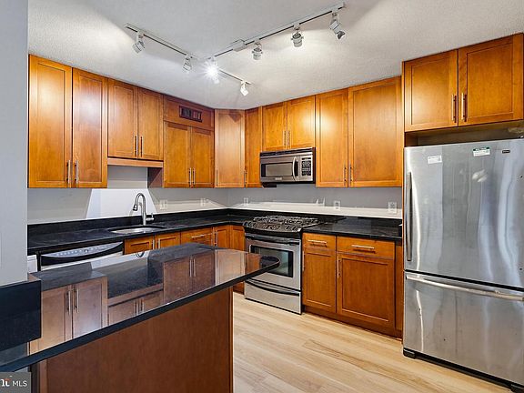2nd image of 7333 New Hampshire Ave APT 516