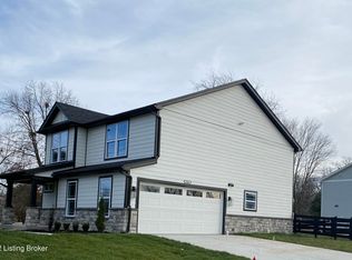 9001 Manslick Commons Dr, Louisville, KY 40219