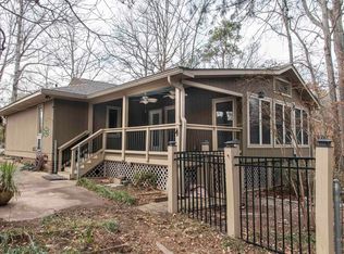 1304 Country Squire Dr, Columbia, SC 29212