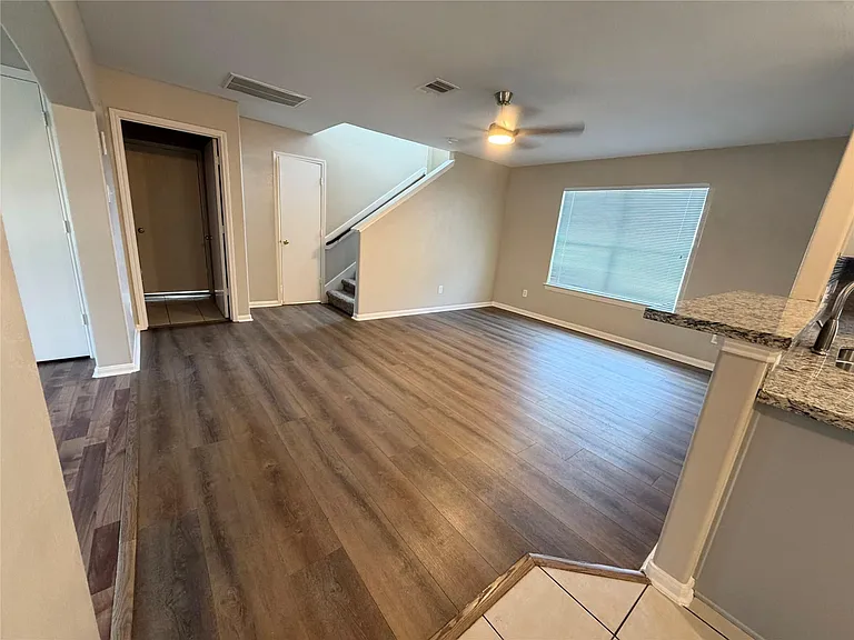 18919 Ayston Dr — Photo 5
