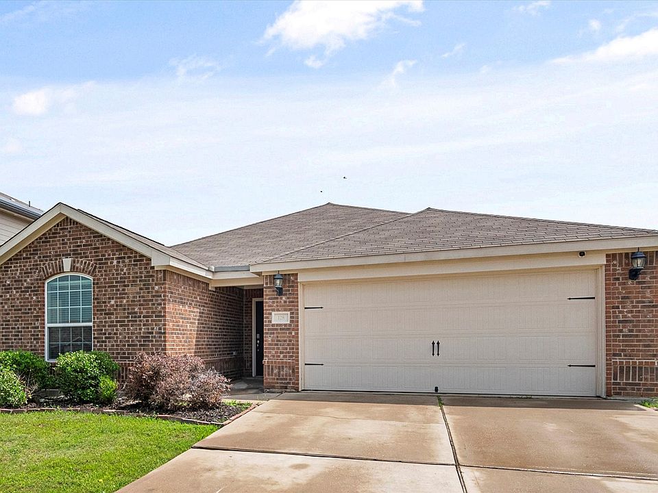1st image of 128 Kennedy Dr