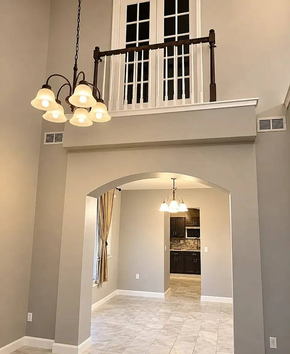 4 bed, 3.5 bath, 2299 sqft, $2,700 — Photo 4
