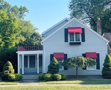 37 W Main St, Brownsburg, IN, 46112
