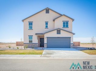 1604 White Oak Dr, Roswell, NM 88201