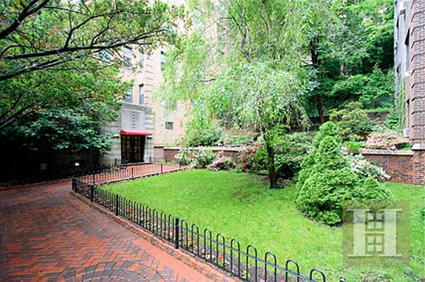 Rented by Halstead Real Estate | media 8