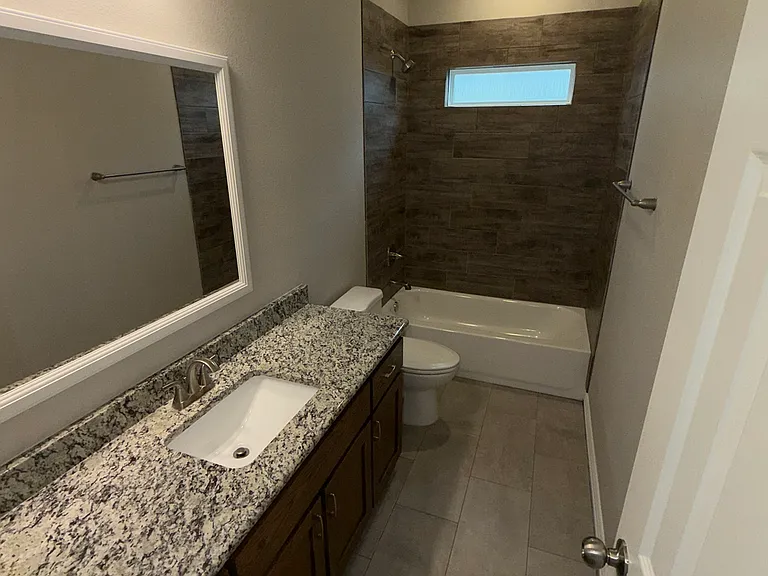 3514 Fenway Cir — Photo 14