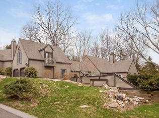 40 Long Hill Farms UNIT 40, Guilford, CT 06437