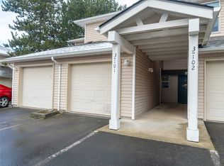 2001 120th Pl SE APT 3-101, Everett, WA
