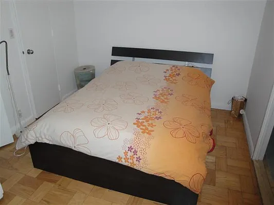 Sold by Luxury Habitat | media 29