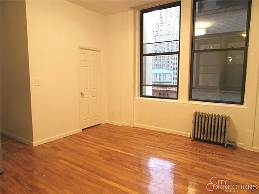 Rented by City Connections Realty | media 15