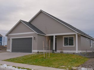 3413 N Blaze Loop, Post Falls, ID 83854