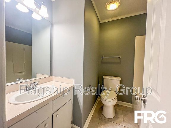 5th image of 3917 Kk2 Sterling Pointe Dr